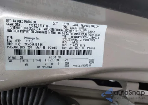 2017 Ford Focus Se z USA, uszkodzony, nr VIN 1FADP3FE5HL289975